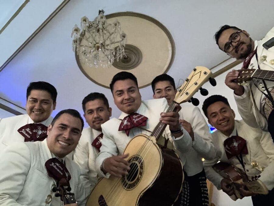 Mariachis de Calidad Mariachis Atizapán
