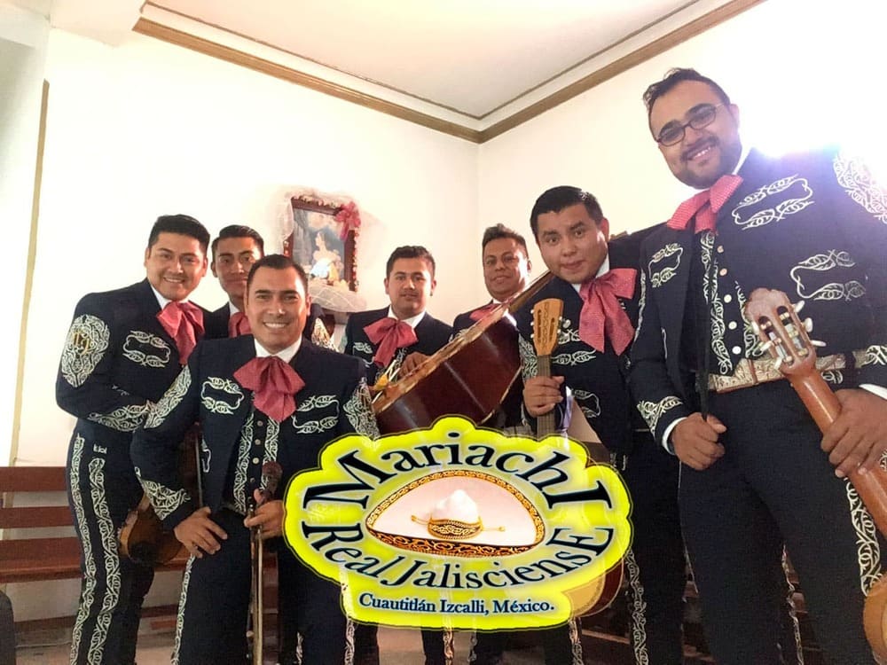 Mariachi-Real-Jalisciense-izcalli Mariachis en Izcalli